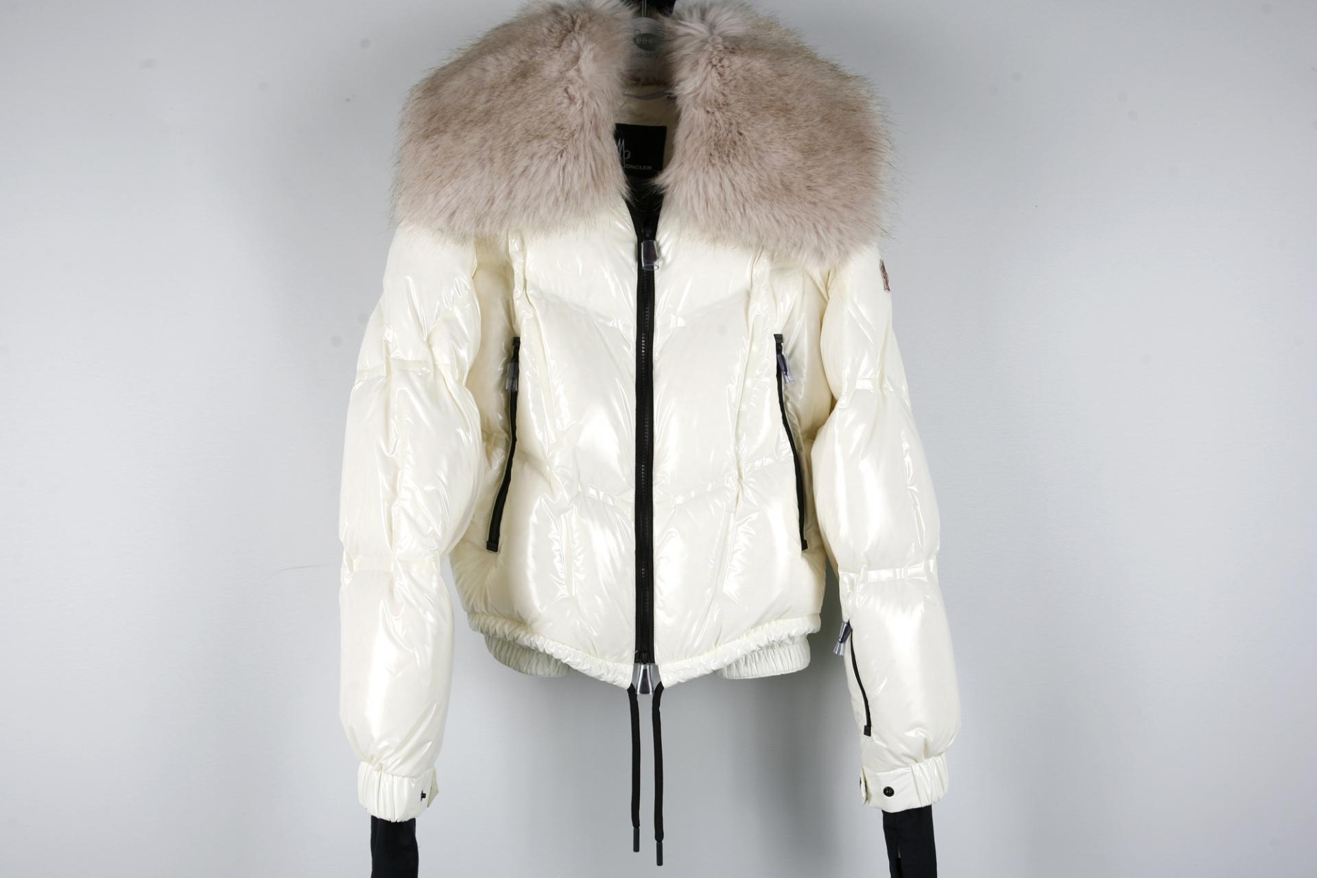 의류클리닝 이미지