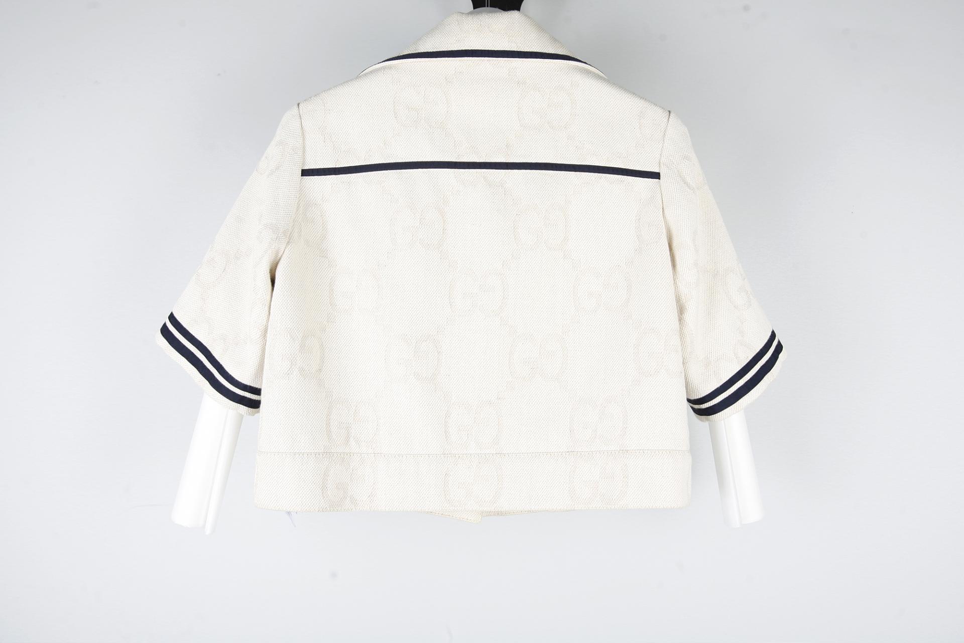 의류클리닝 이미지