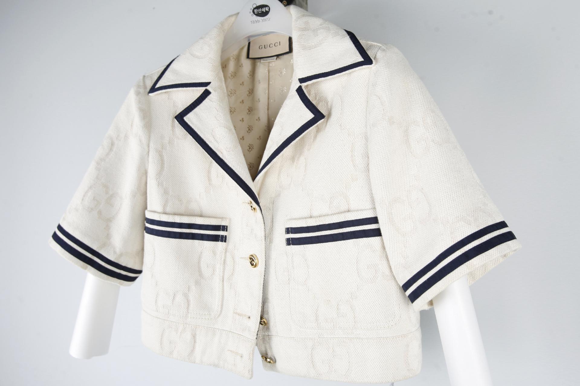 의류클리닝 이미지