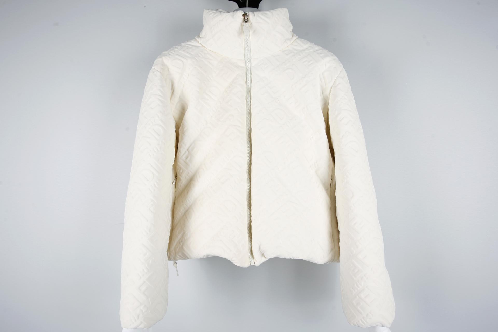 의류클리닝 이미지