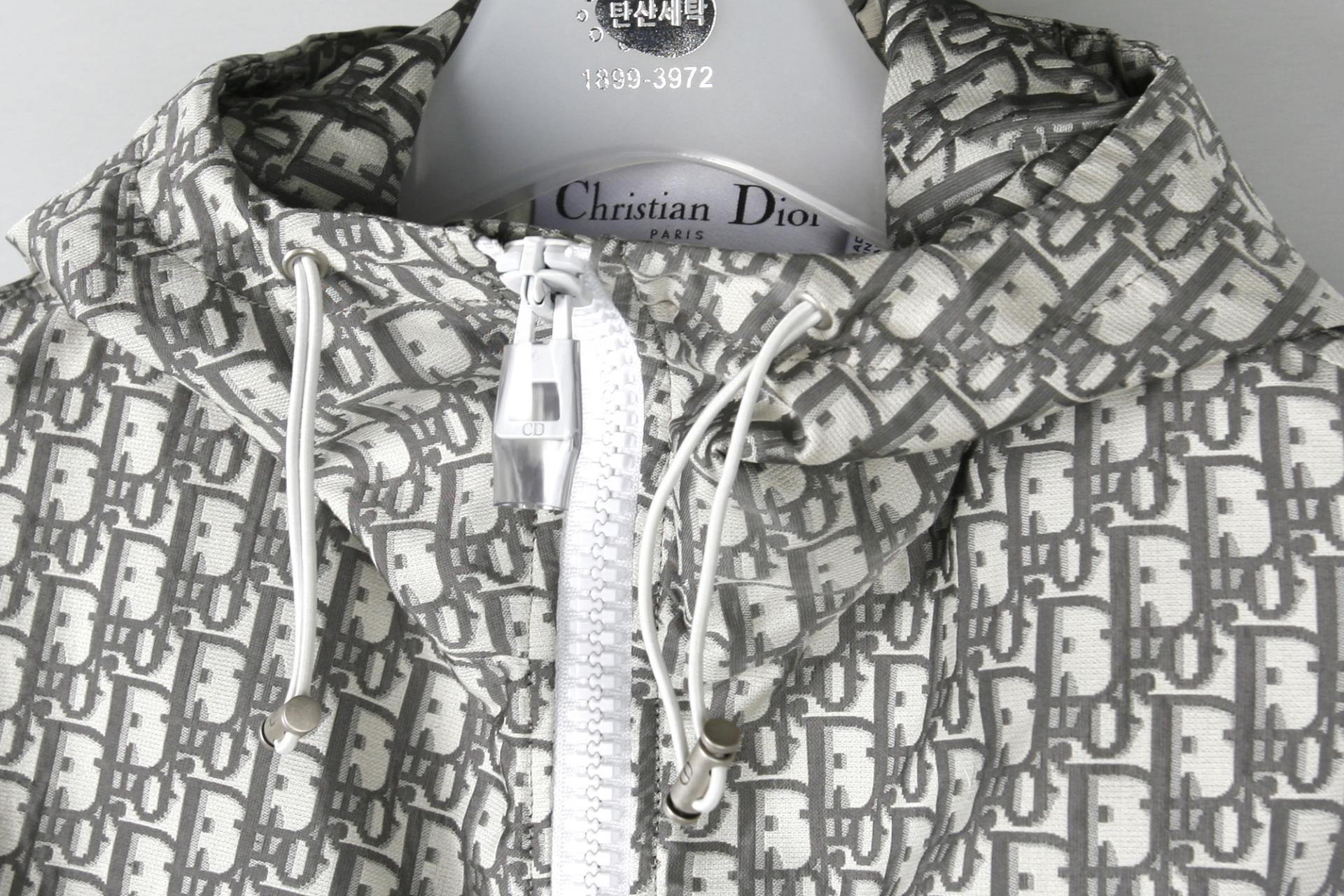 의류클리닝 이미지