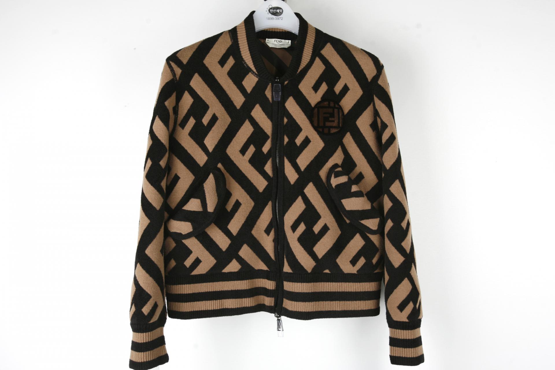 의류클리닝 이미지