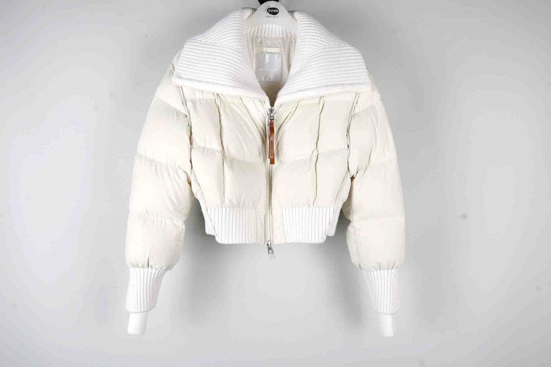 의류클리닝 이미지