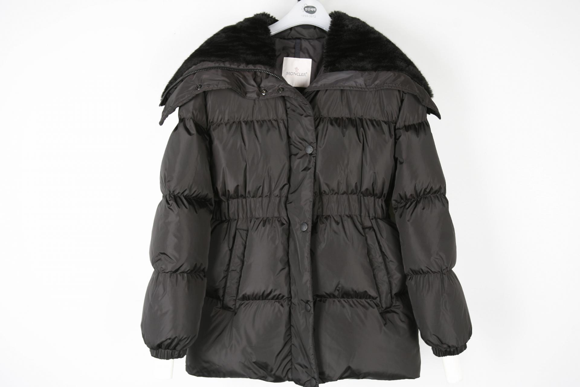 의류클리닝 이미지