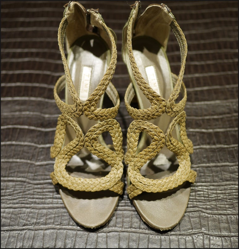 슈즈리페어ㅣ클리닝 이미지: [TIME 타임] 샌들 굽피 갈이 및 탑피스 수선