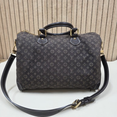 Louis vuitton 루이비통 고객사례 이미지