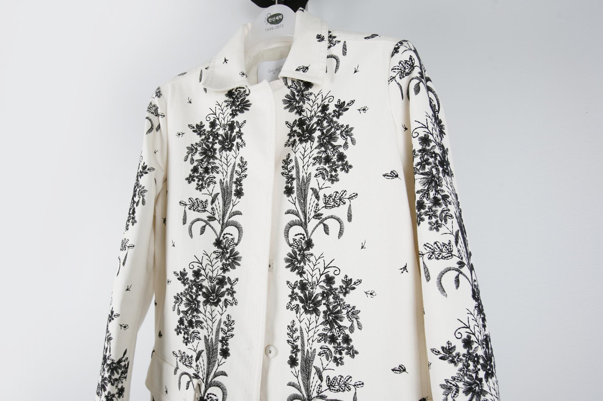 의류클리닝 이미지