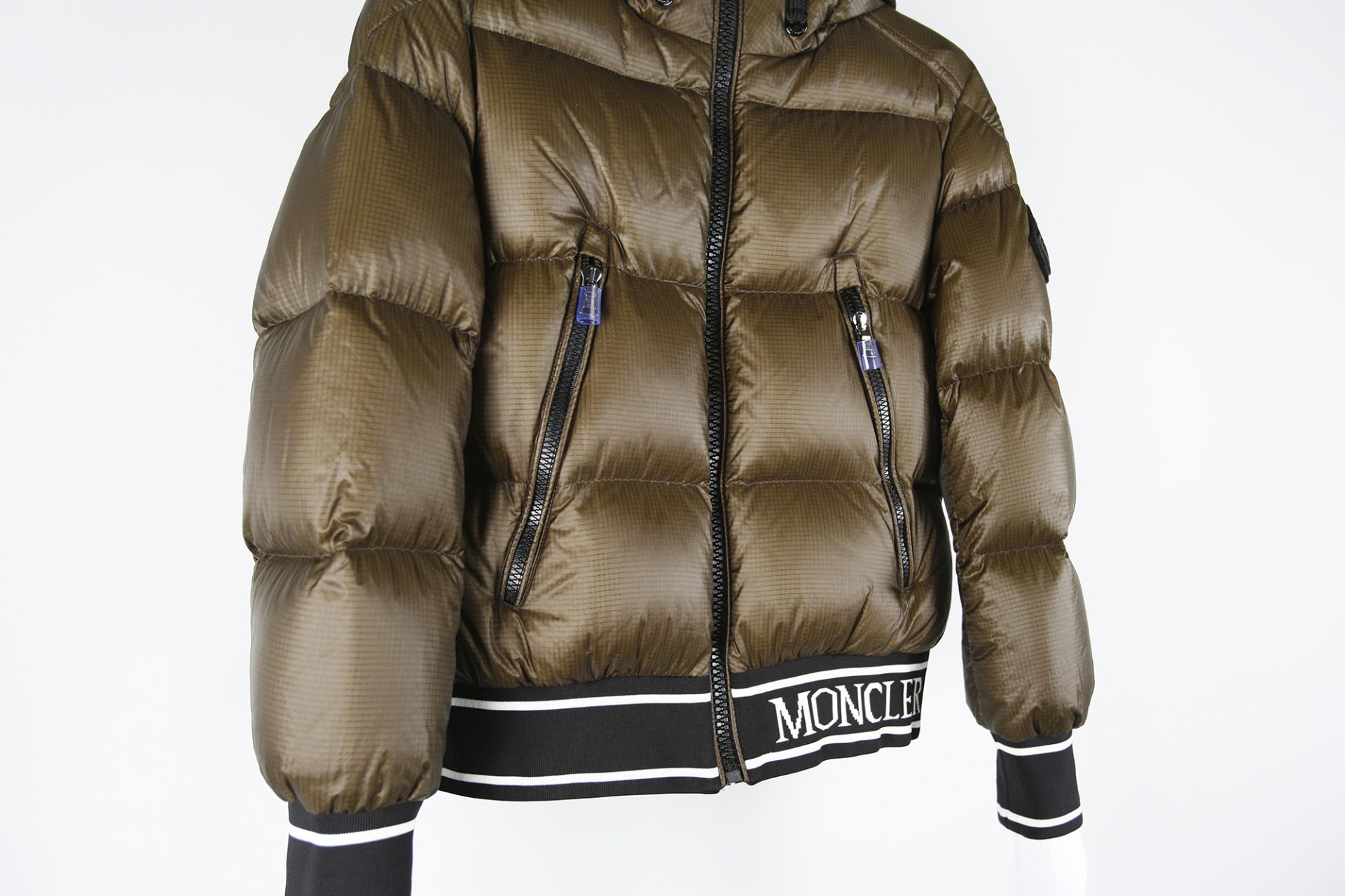 의류클리닝 이미지