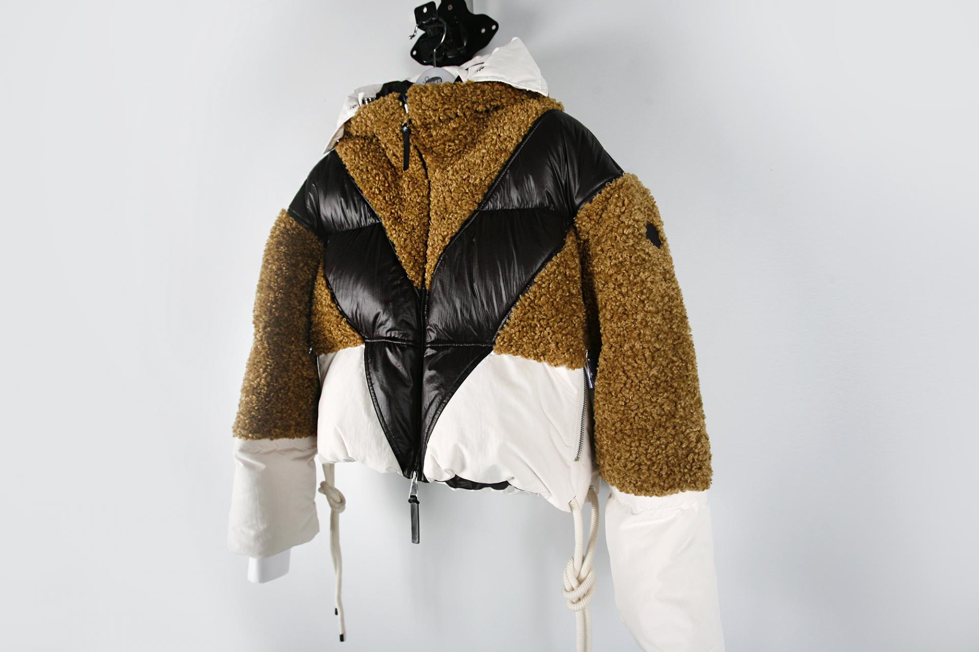 의류클리닝 이미지