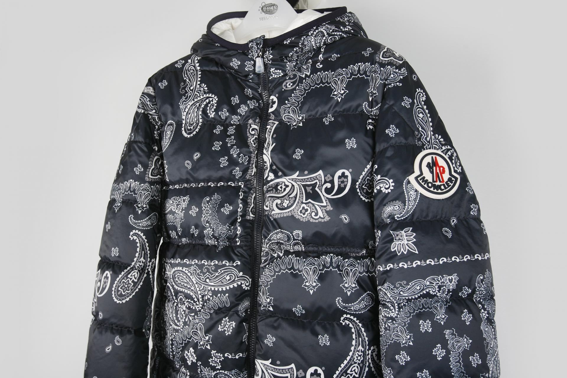 의류클리닝 이미지