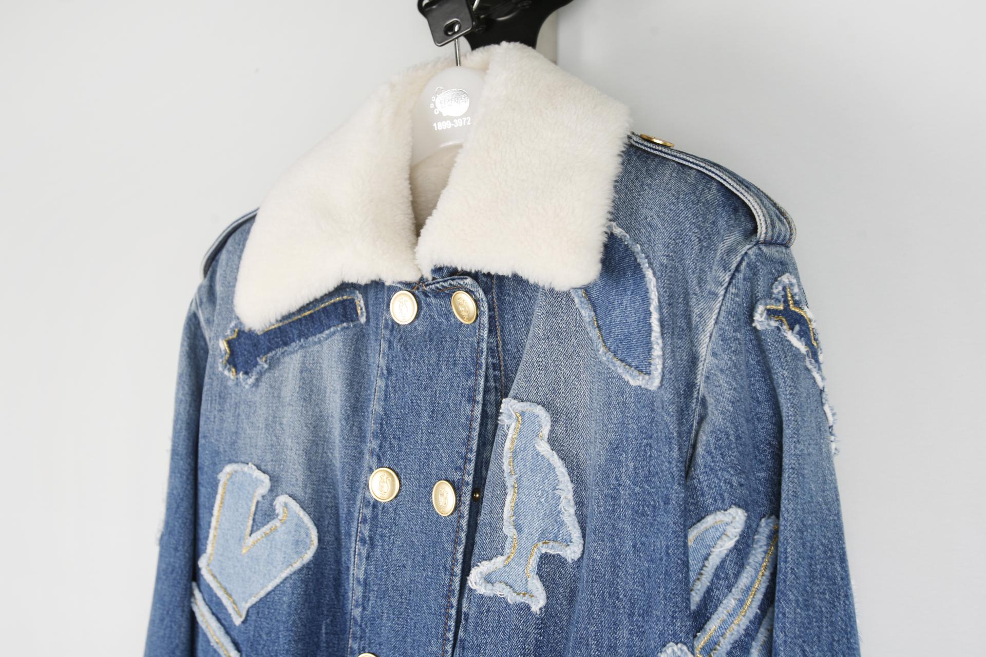 의류클리닝 이미지