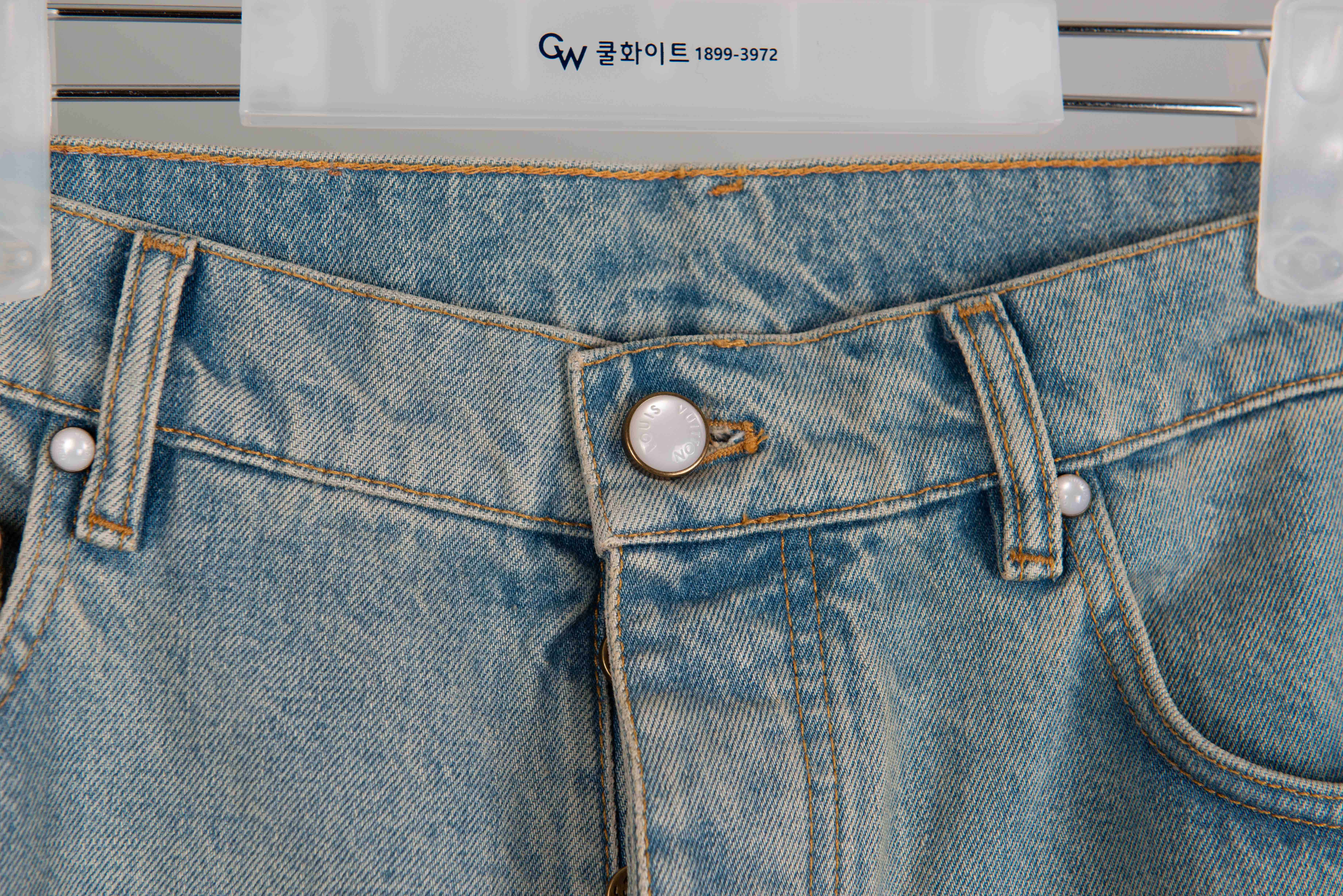 의류클리닝 이미지