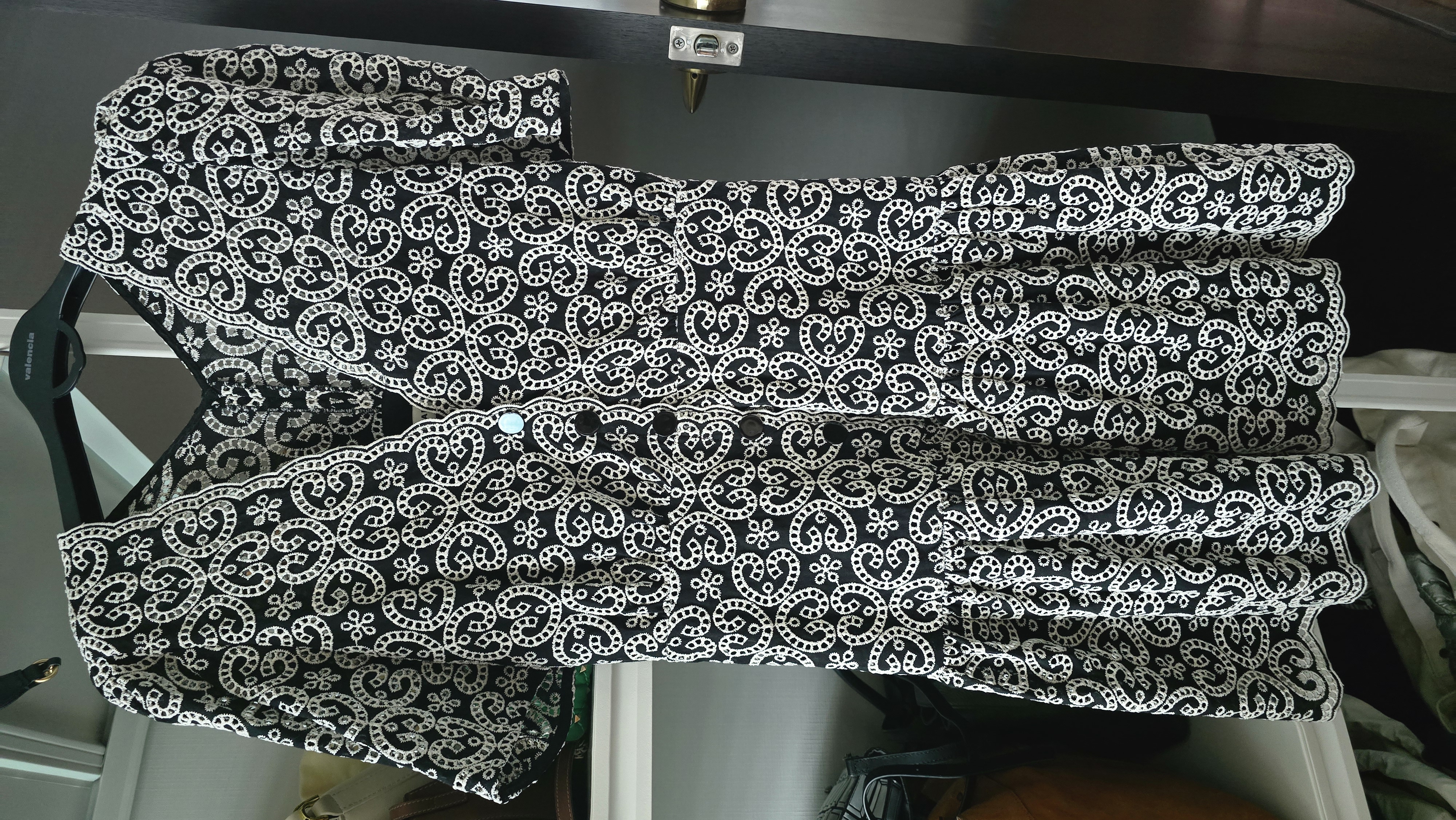 세탁 | 수선비용문의 이미지: 사이즈 늘릴수있을까요