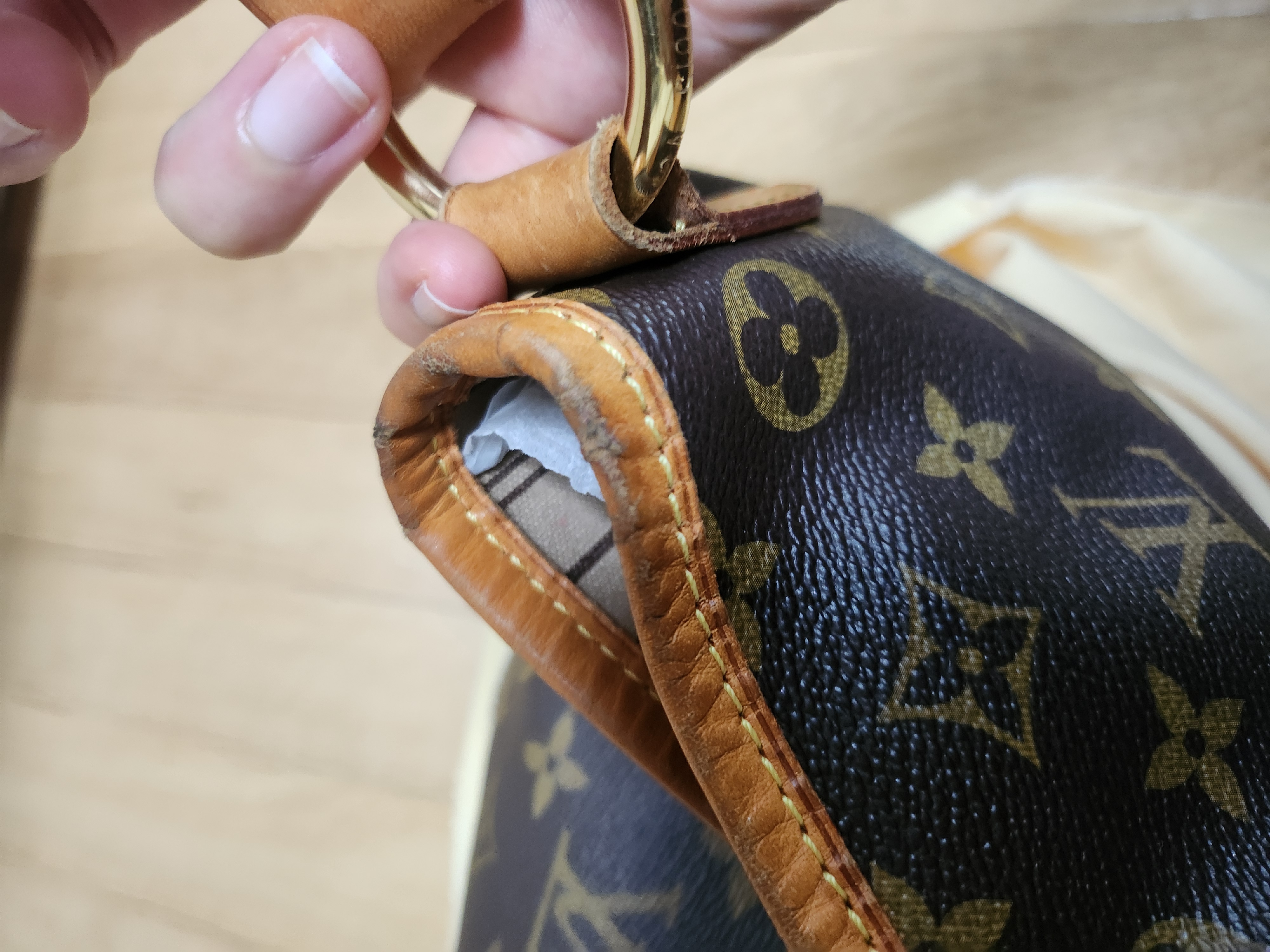 세탁 | 수선비용문의 이미지: 태닝