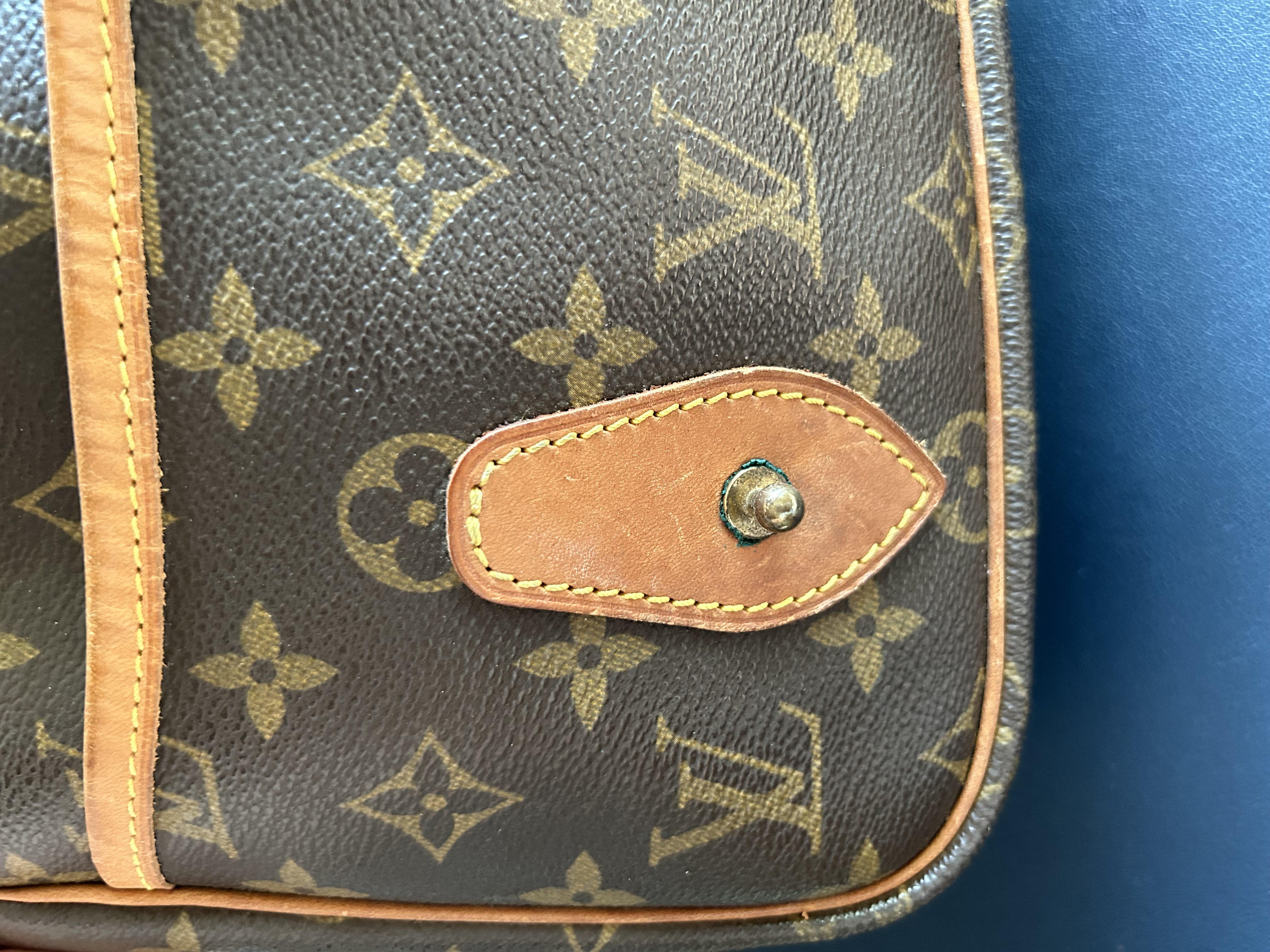 세탁 | 수선비용문의 이미지: 끈, 파이프, 연결고리