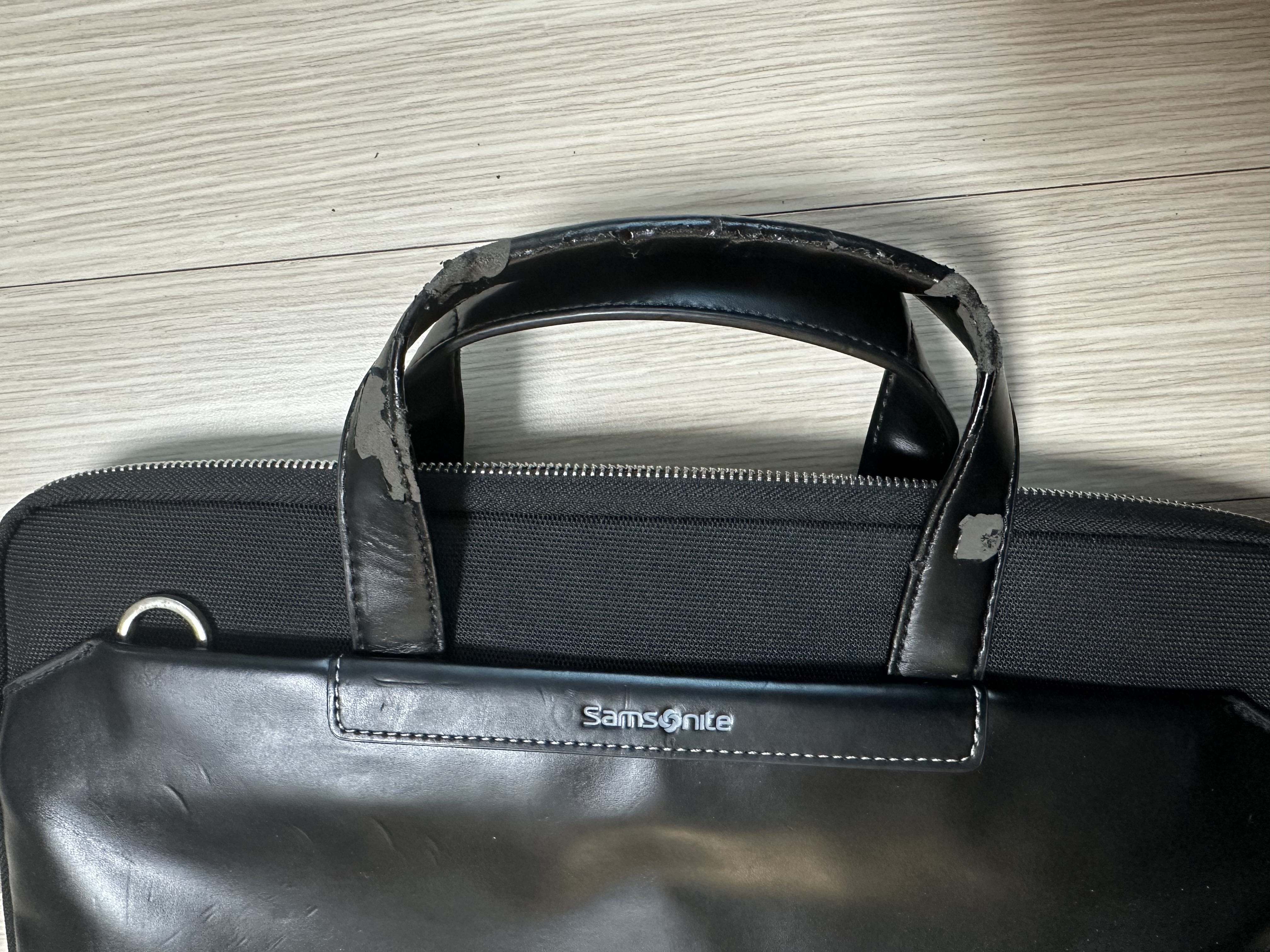 세탁 | 수선비용문의 이미지: 노트북 가방 손잡이 교체 문의