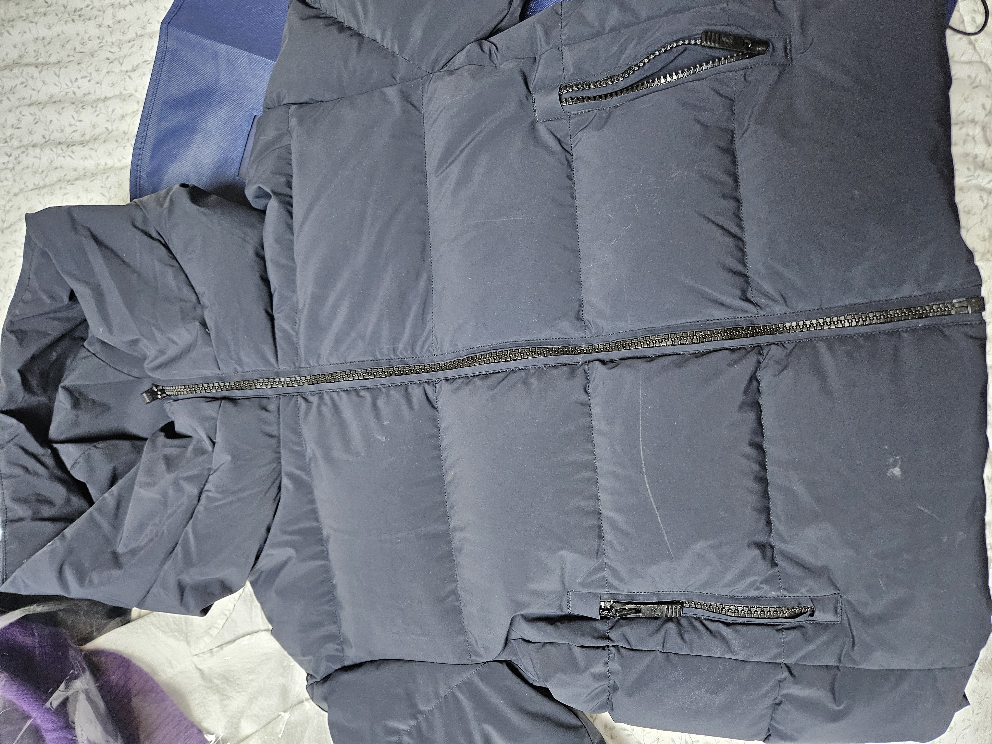 세탁 | 수선비용문의 이미지: 스크래치 수선 및 세탁